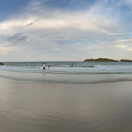 Apto Vista Mar -250Mts Da Praia 봄비나스 외부 사진