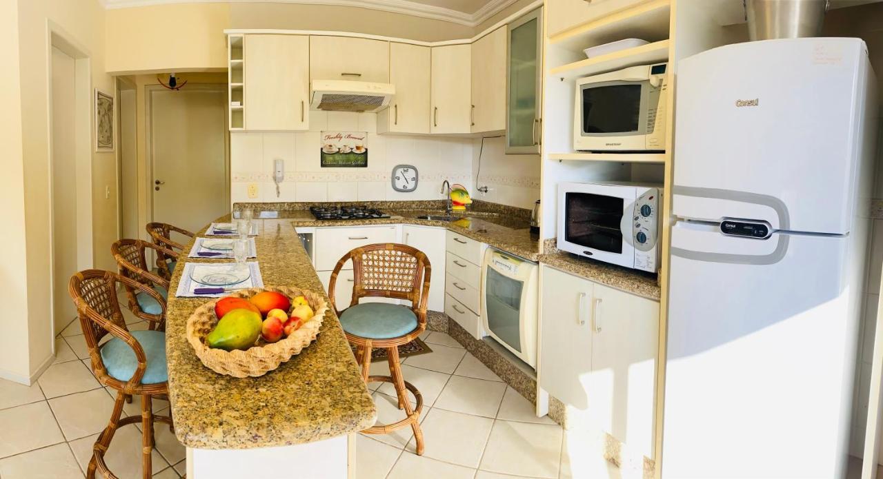 Apto Vista Mar -250Mts Da Praia 봄비나스 외부 사진